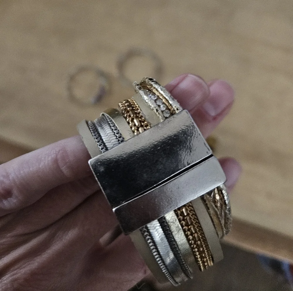 Bracelets set of 5
